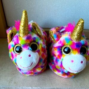 Toddler girl unicorn slippers size 9/10